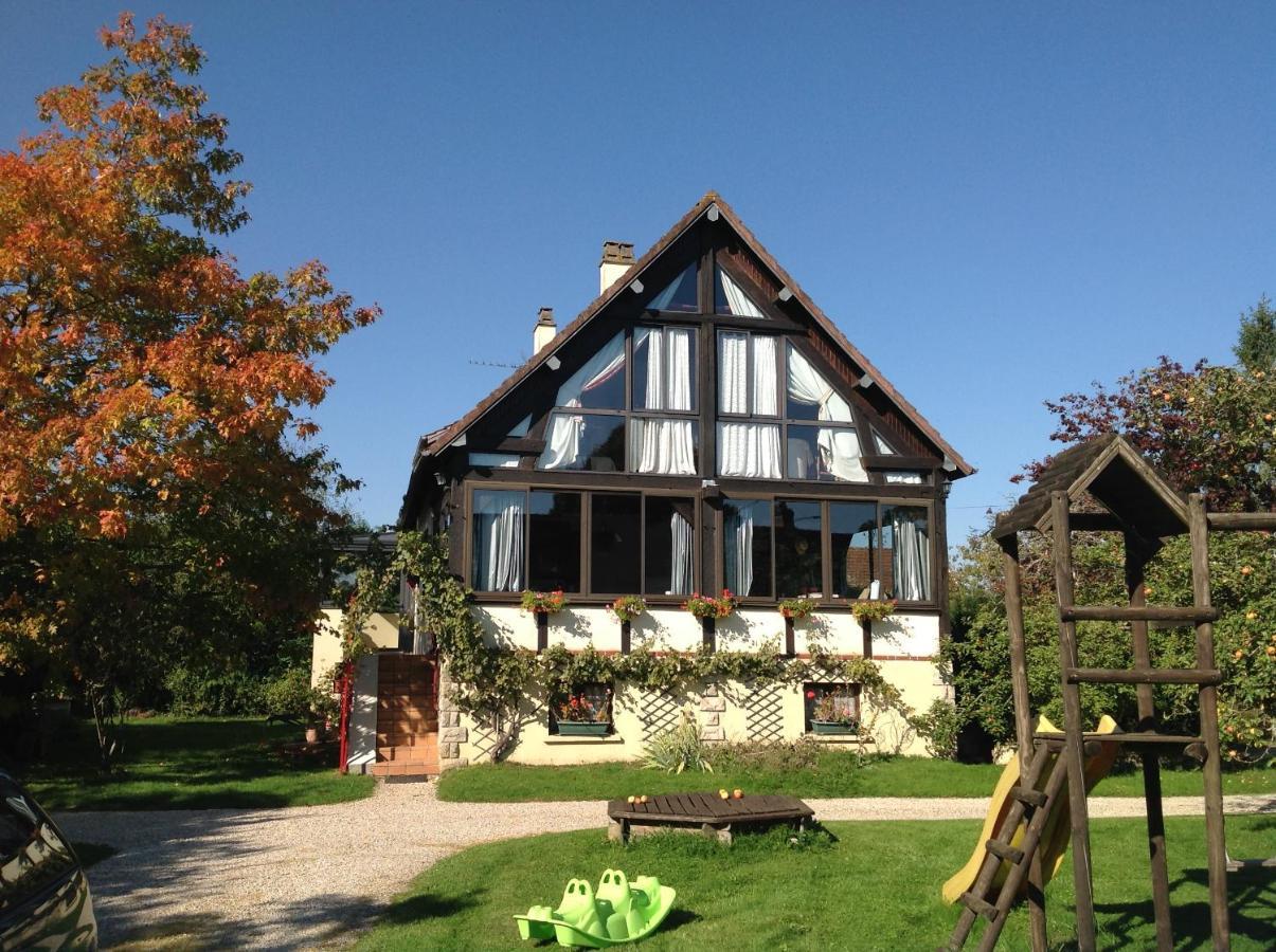La Maison Du Verger Acquigny Екстериор снимка
